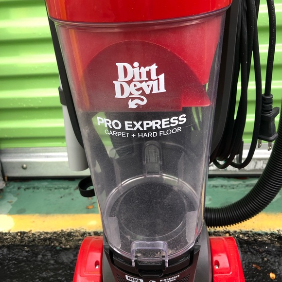 Vacumm - Picture 2 of 4